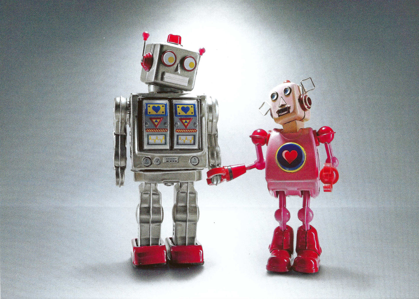 Gutrath Verlag - Love - Robot Couple - Holding Hands - Postcard